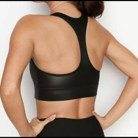 ⛔️SOLD⛔️LimitedEdition Victoria Secret HighNeck Sports Bra - Picture 3 of 9